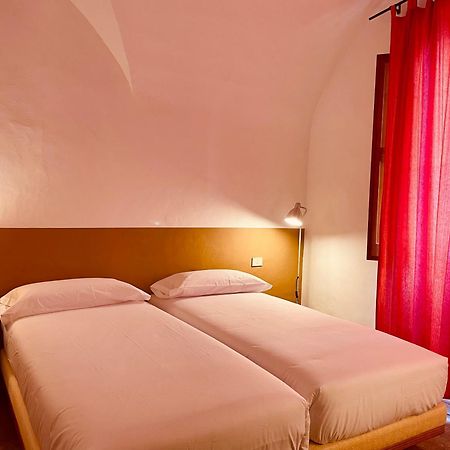 Apartaments Can Gibert Castello  D'Empuries Eksteriør billede